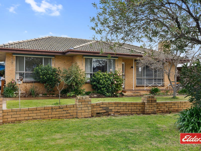 11 Hume Street, Yarrawonga, Vic 3730 Property Details