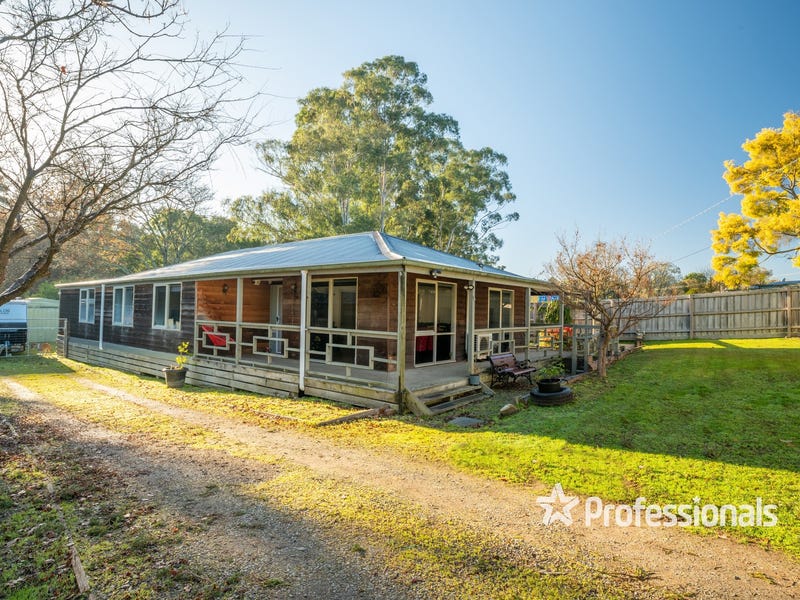 73 Middleton Drive, Woori Yallock, VIC 3139