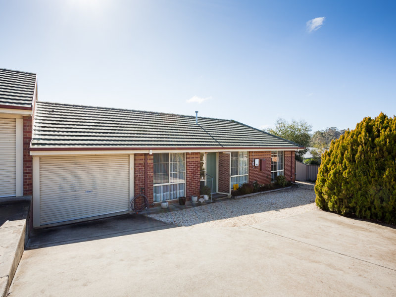 4/57 Brown Street, Castlemaine, Vic 3450 Property Details