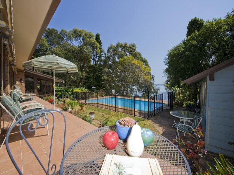 39 Caswell Cres, Tanilba Bay, NSW 2319