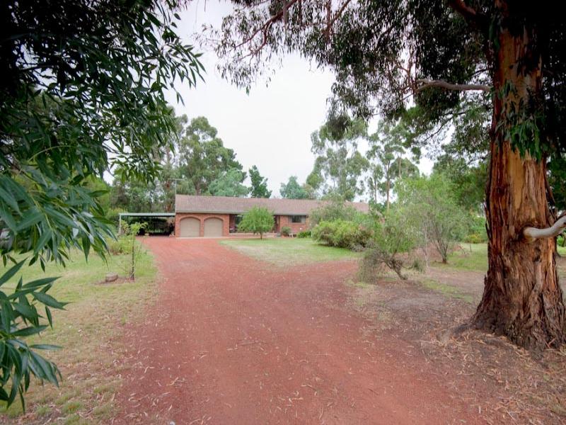 81 Willowbank Road, Gisborne, Vic 3437 Property Details