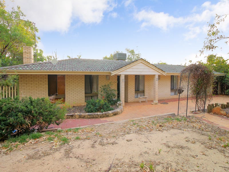 63 Goomalling Road, Northam, WA 6401