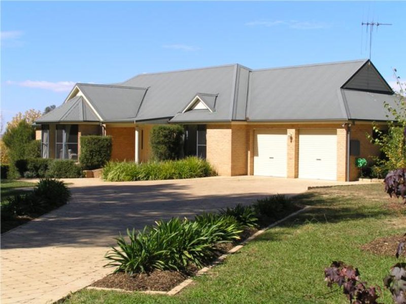 11 Farrell Road, Orange, NSW 2800