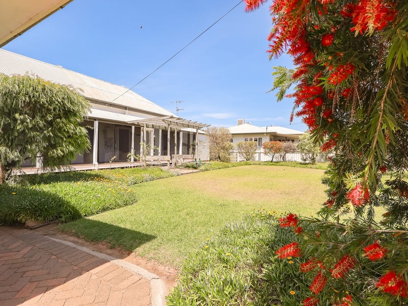 Real Estate & Property for Sale in Roma, QLD 4455 (+1 location) Pg. 2