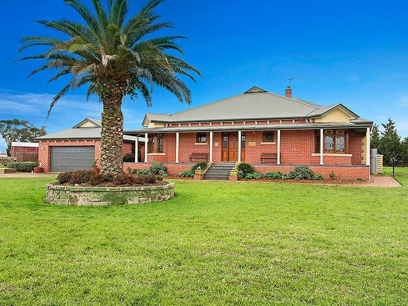15 Oakbank Road, Keilor North, VIC 3036