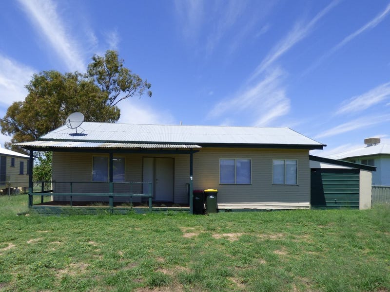 1 Moore Street, Dirranbandi, QLD 4486