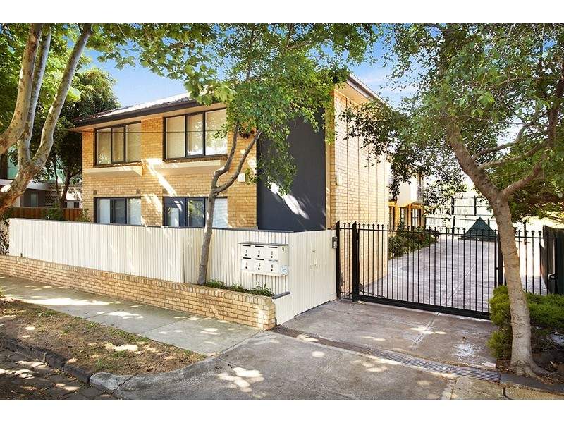 4/9 Joyce Street, Elwood, VIC 3184
