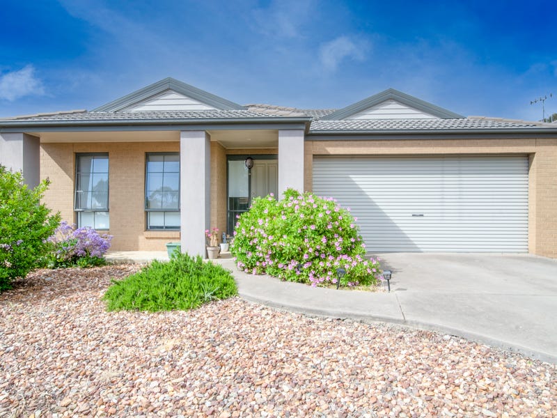 10 Peacock Drive, Epsom, Vic 3551 Property Details