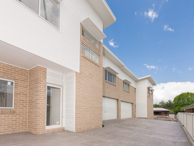 2/60 Kingston Street, Oak Flats, NSW 2529