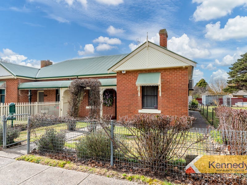 32 Osman Street, Blayney, NSW 2799