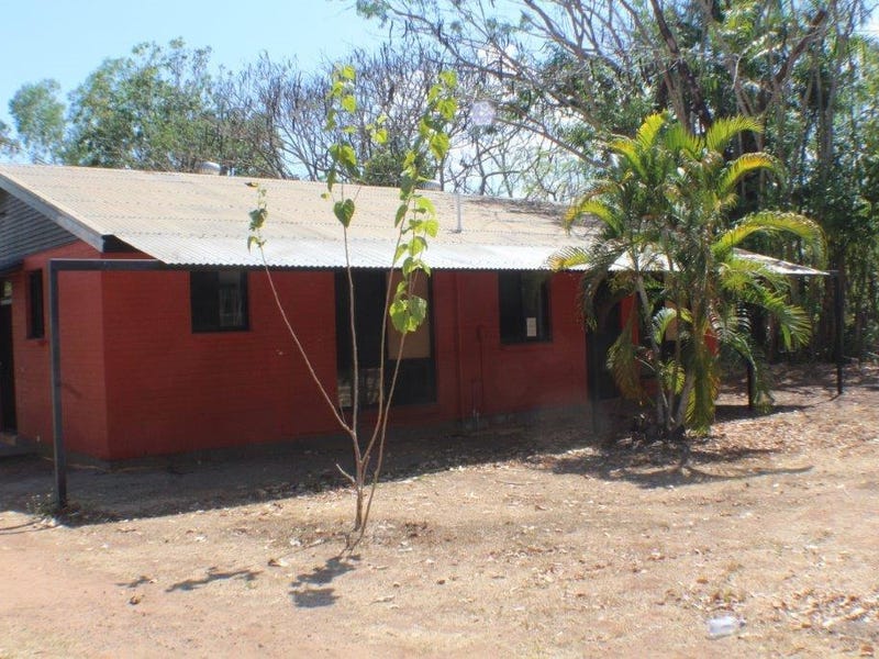 13 Kirra Cres, Batchelor, NT 0845
