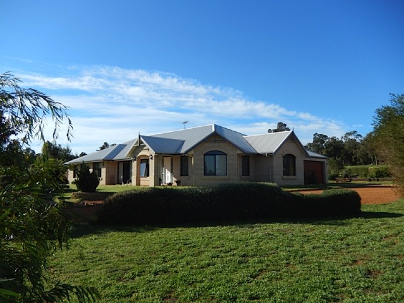 240 Santa Gertrudis Drive, Lower Chittering, WA 6084