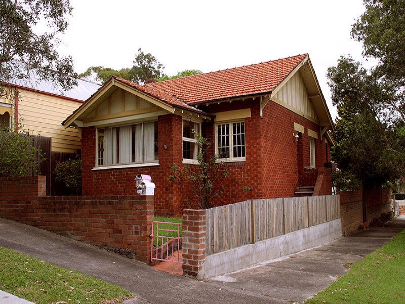 18 Armstrong Street, Cammeray, NSW 2062