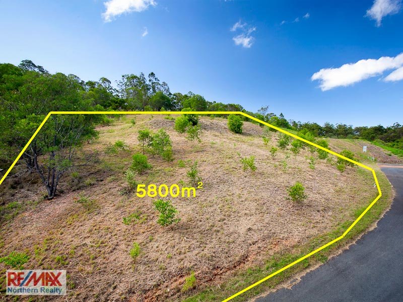 35 Hacker Road, Cashmere, QLD 4500