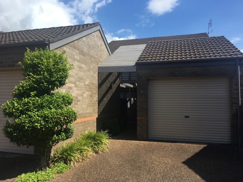 2/18 Llewellyn Street, Merewether, NSW 2291