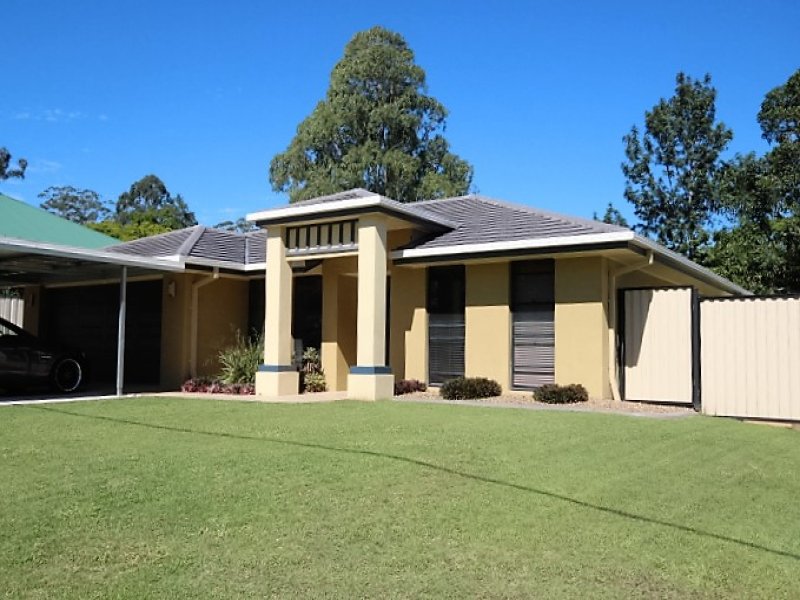 84 Windsor Street, Woodford, QLD 4514