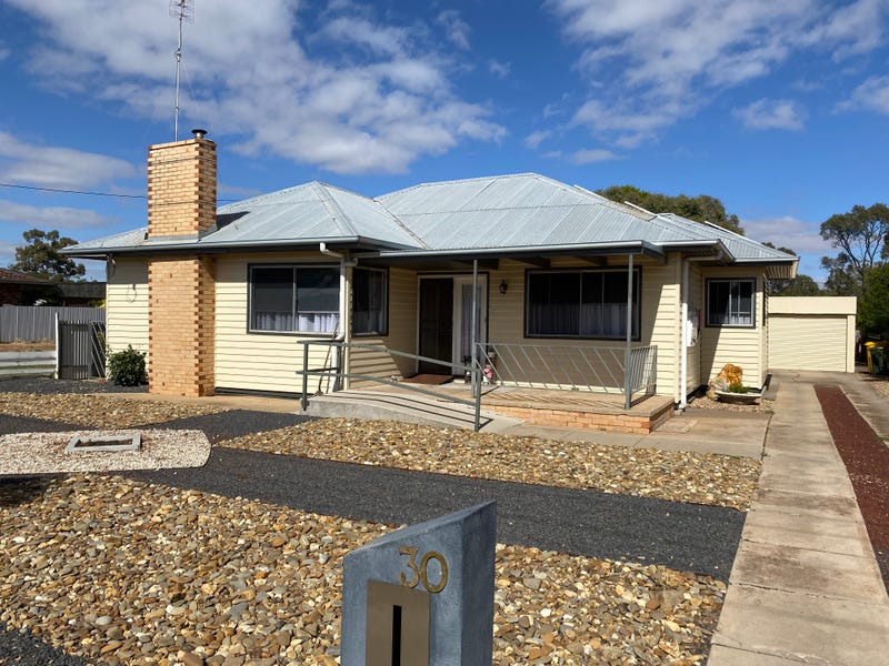 30 Campbell Street, Warracknabeal, Vic 3393 Property Details