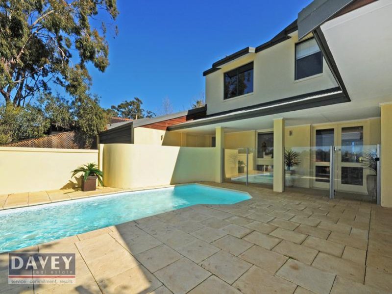 27 Merlin Drive, Carine, WA 6020 Property Details