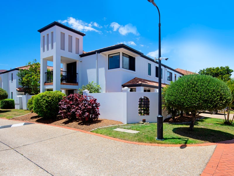 1704/2214 Gold Coast Highway, Mermaid Waters, Qld 4218 Townhouse for