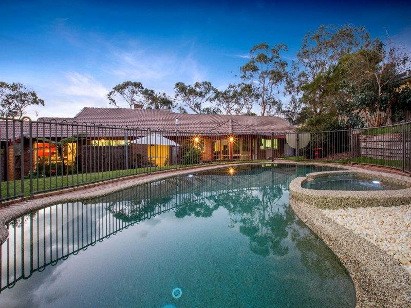 54 Mather Road, Mount Eliza, VIC 3930