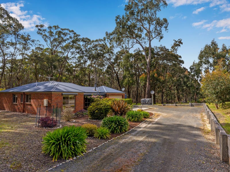 182 Calway Lane, Gordon, Vic 3345 Property Details