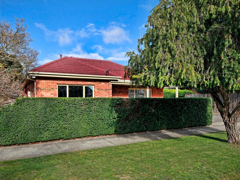 16 Epping Street, VIC 3444