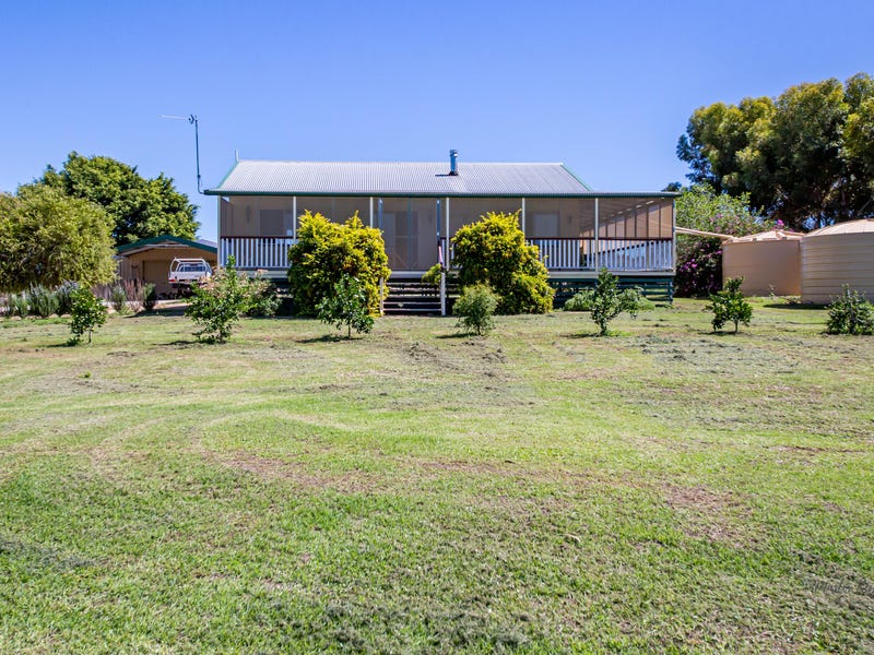 10 Butler Drive, Proston, Qld 4613 Property Details