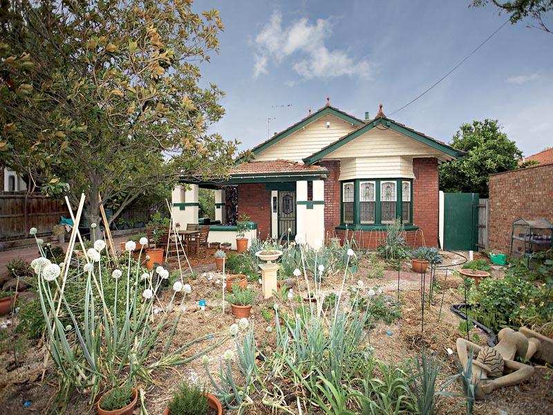 5 & 5a The Grove, Coburg, Vic 3058 Property Details