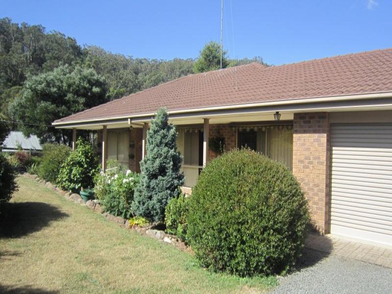 3 Victoria Street, Blackwood, Vic 3458 Property Details