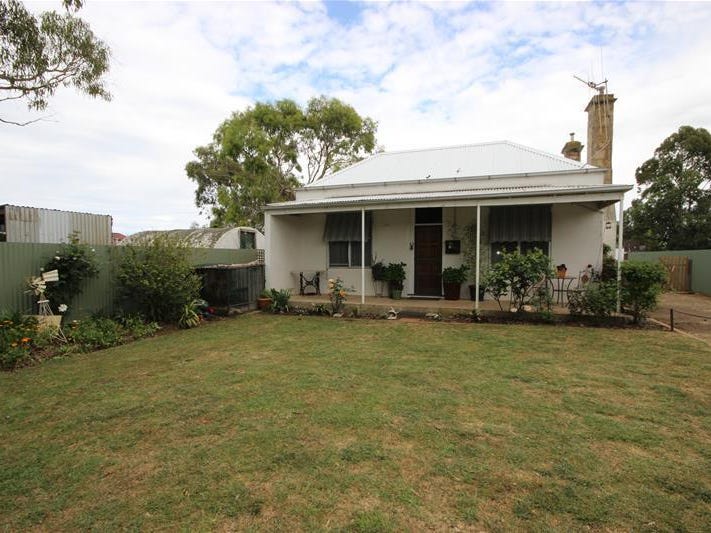 129 High Street, Koroit, Vic 3282 - Property Details