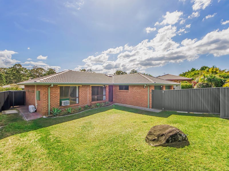 3/3242 Mildura Drive, Helensvale, Qld 4212 Property Details