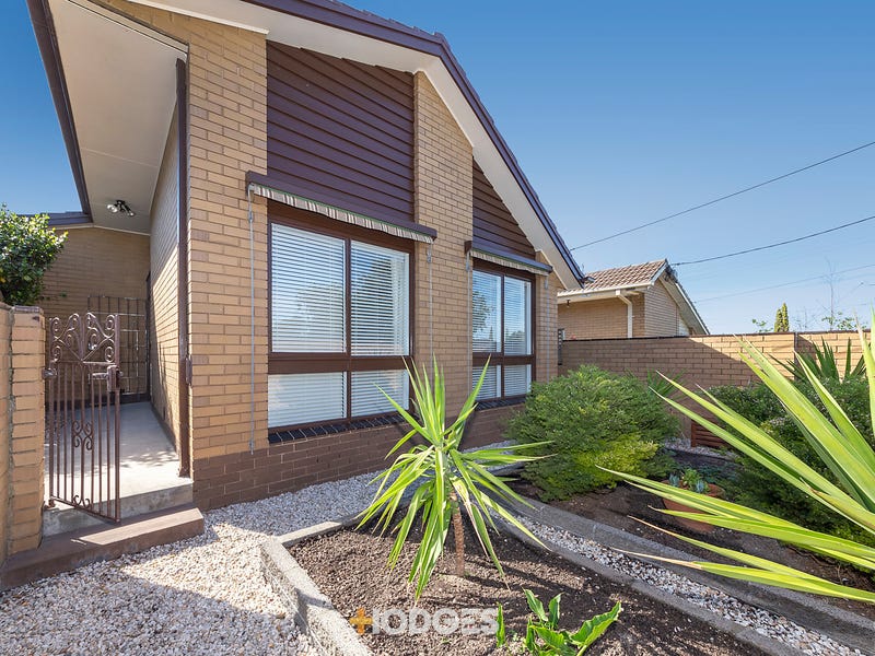 2/51 Naples Road, Mentone, Vic 3194 Property Details
