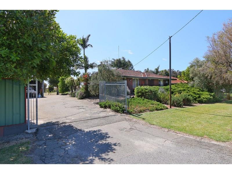 102 Crawford Street, East Cannington, WA 6107 - realestate.com.au