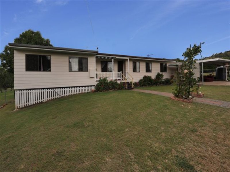 27 Graman Street, Kingsthorpe, Qld 4400 Property Details