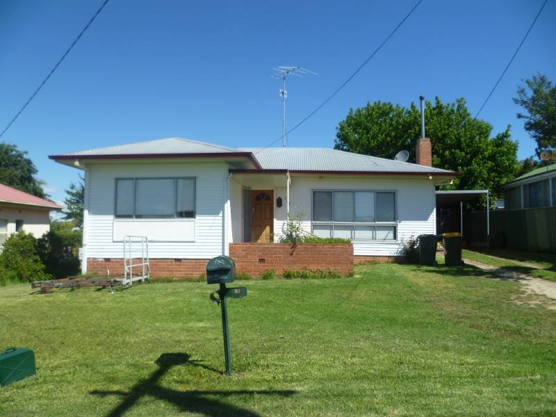 139 Brae Street, Inverell, NSW 2360 Property Details