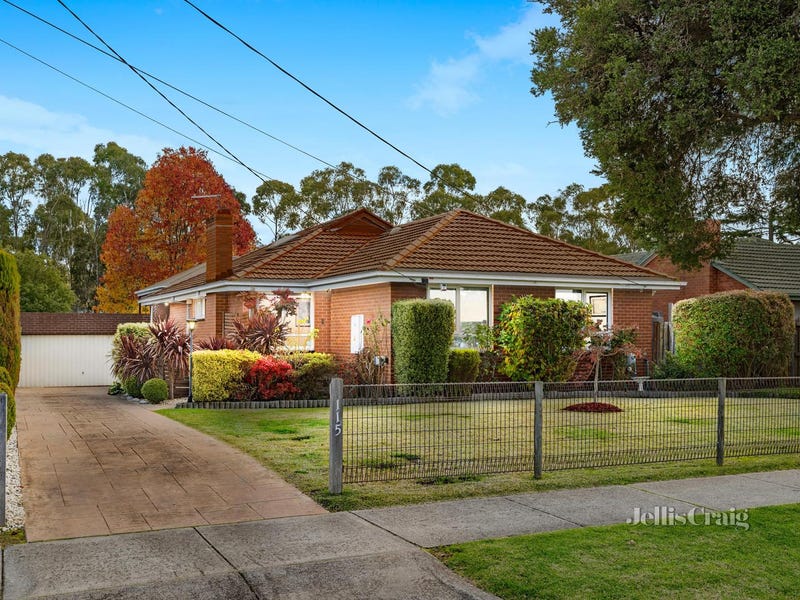 115 Esther Cres, Mooroolbark, VIC 3138 - realestate.com.au