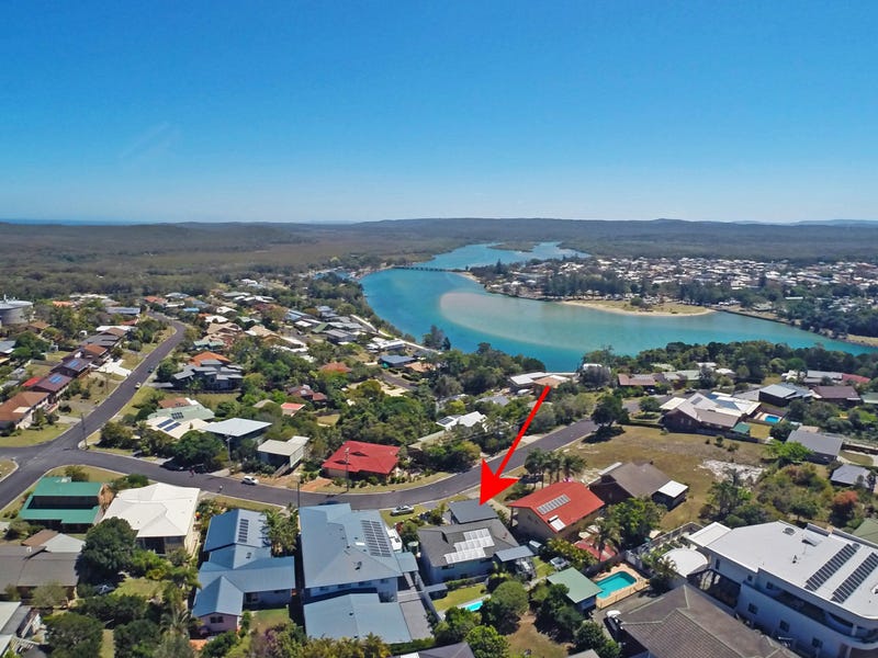 24 Pacific Cres, Evans Head, NSW 2473