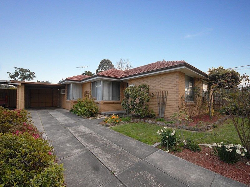 118 Lomond Avenue, Kilsyth, Vic 3137 Property Details