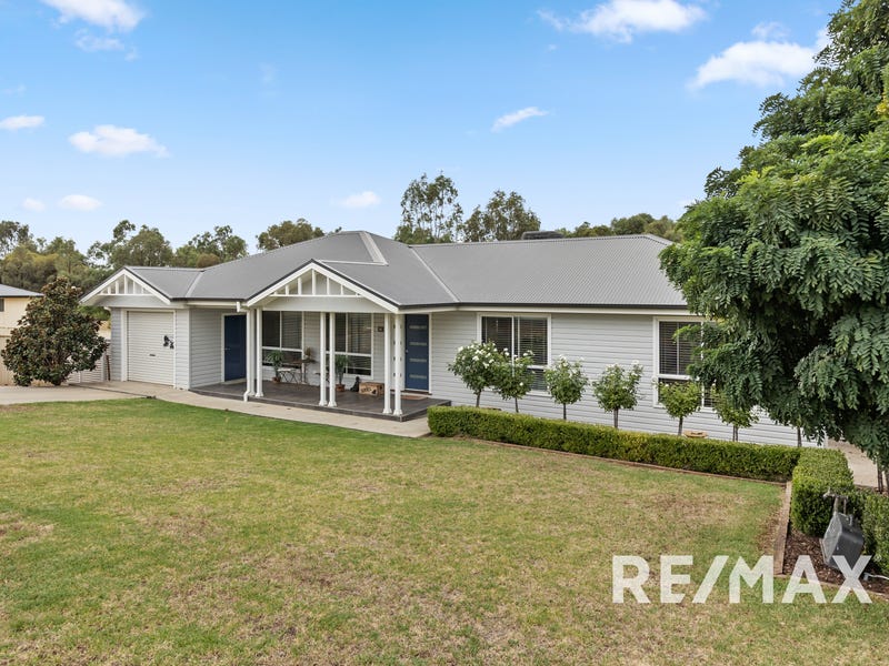 37 John Potts Drive, Junee, NSW 2663 House for Sale