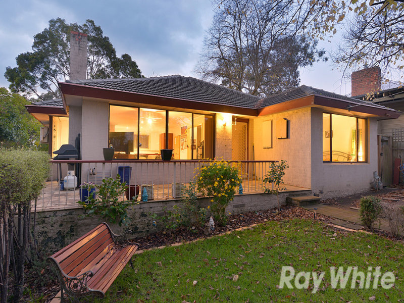4 Berry Road, Bayswater North, VIC 3153