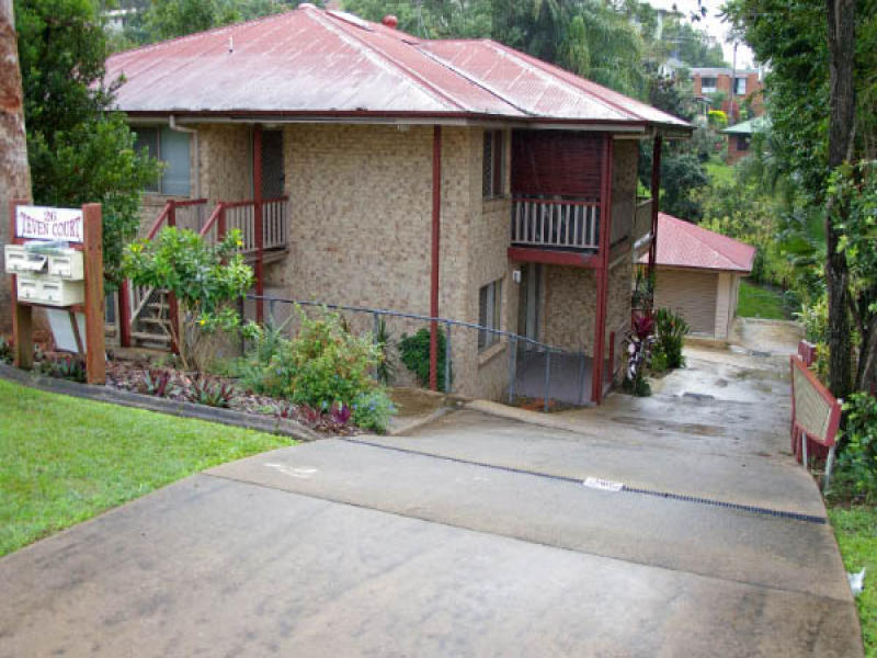 2/26 Blackall Terrace, Nambour, QLD 4560