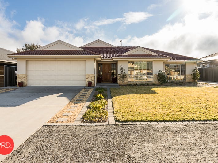26 Westwood Circuit, Bungendore, NSW 2621 Property Details