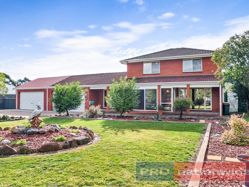 36 Carmody Drive, Creswick, Vic 3363 Property Details