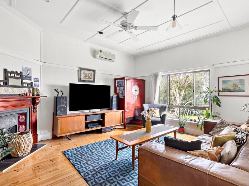 Real Estate & Property for Sale in Reservoir, VIC 3073 (+2 locations