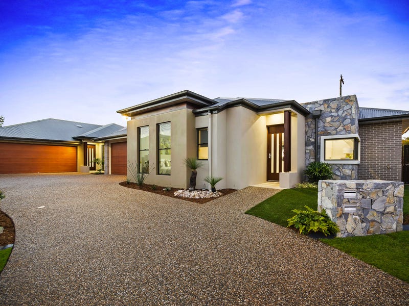 2/25 Yarrow Close, Middle Ridge, QLD 4350