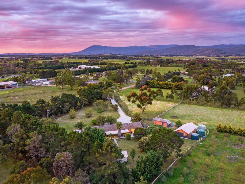 129 Peters Road, Gisborne, Vic 3437 Property Details