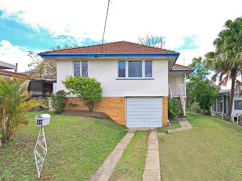 17 Walkers Drive, Balmoral, Qld 4171 Property Details