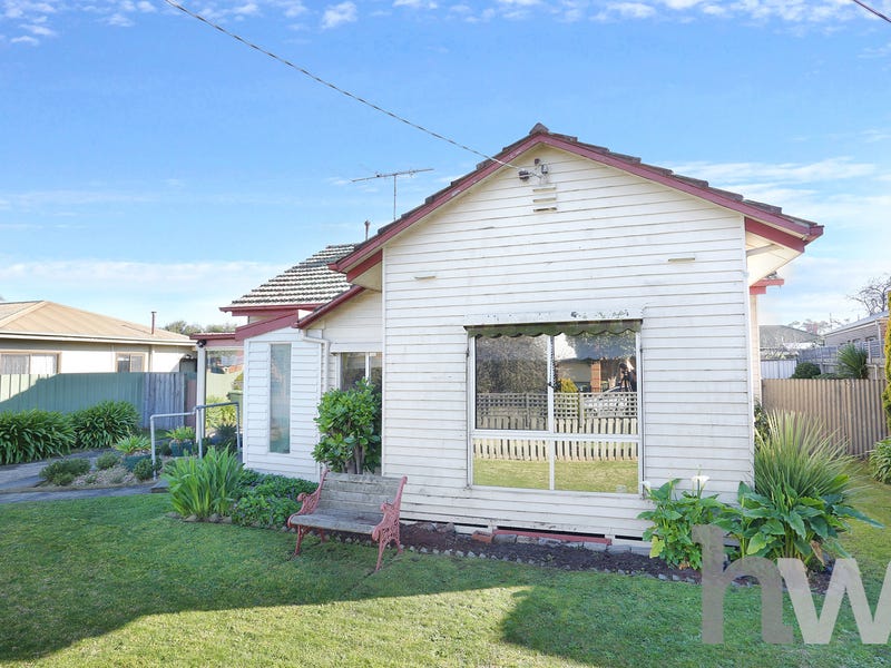 21 Mcneill Avenue, East Geelong, VIC 3219