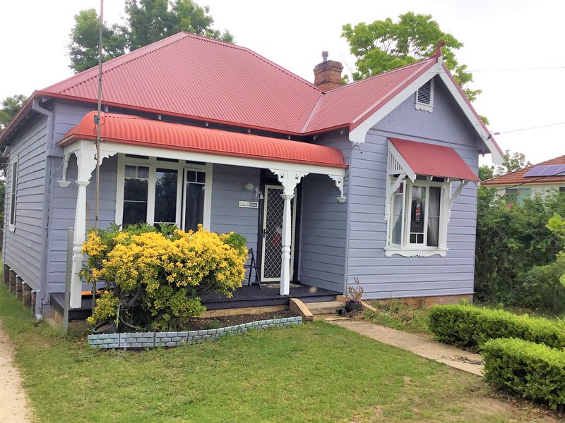 10 Railway Avenue, Faulconbridge, NSW 2776