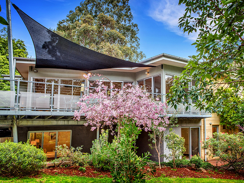 9 Naughton Grove, Blackburn, VIC 3130